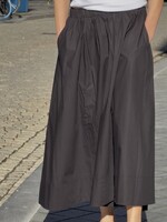 XIRENA Xirena Gwynn Skirt | Black