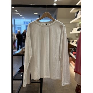 Neeve The Emilly | Crispy White