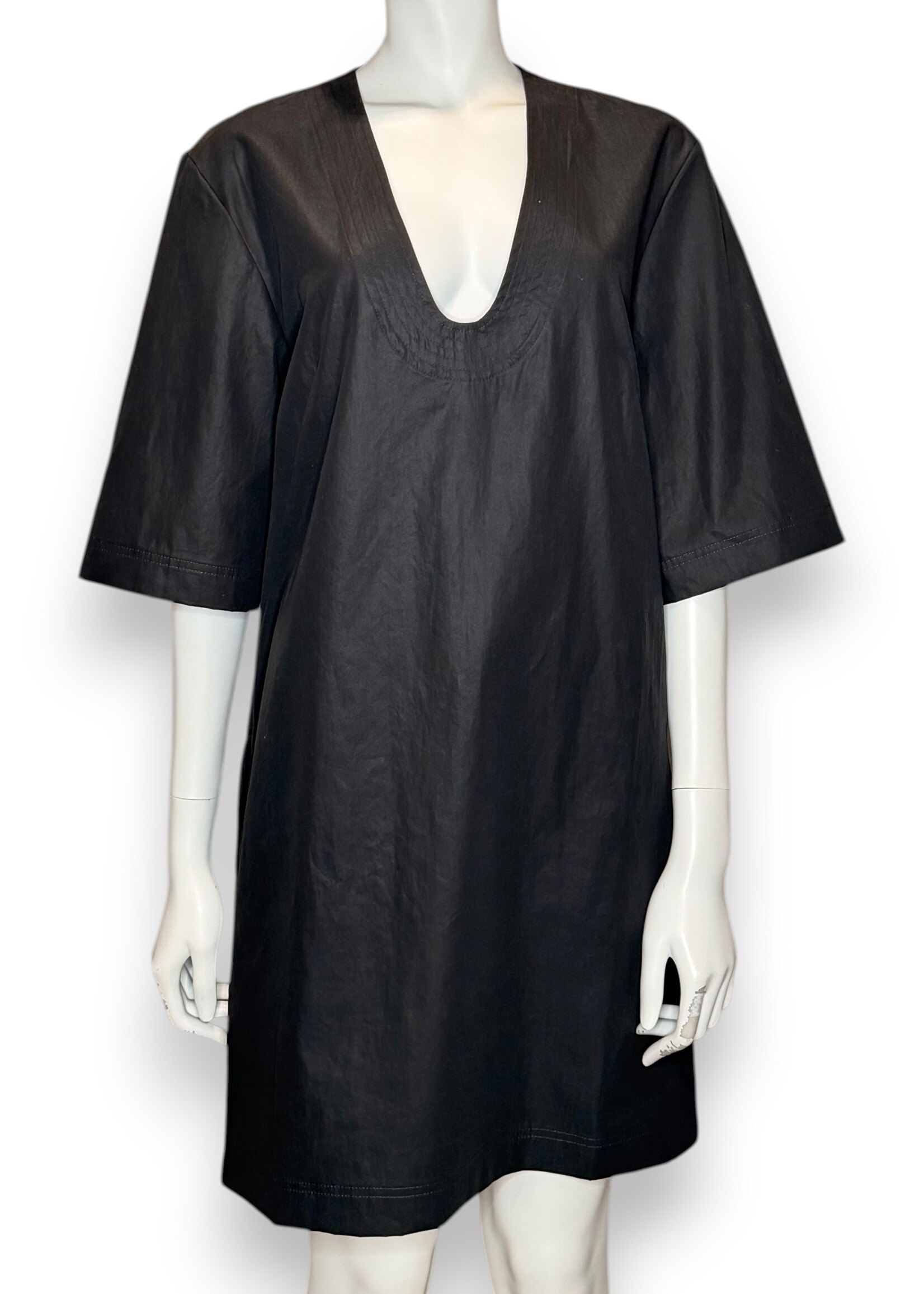CHRISTIAN WIJNANTS Christian Wijnants Dawis V Neck Dress | Black
