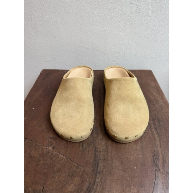 Studded Mule | Tan