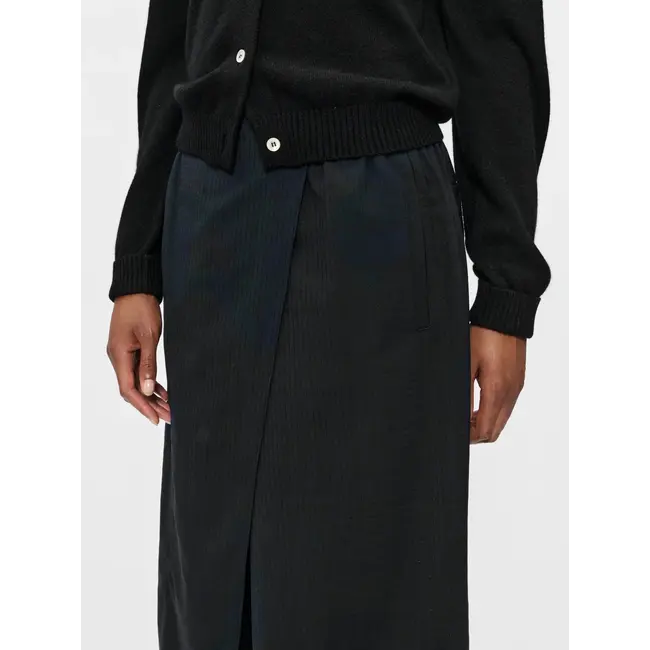 6397 Wrap Short Navy Tartan