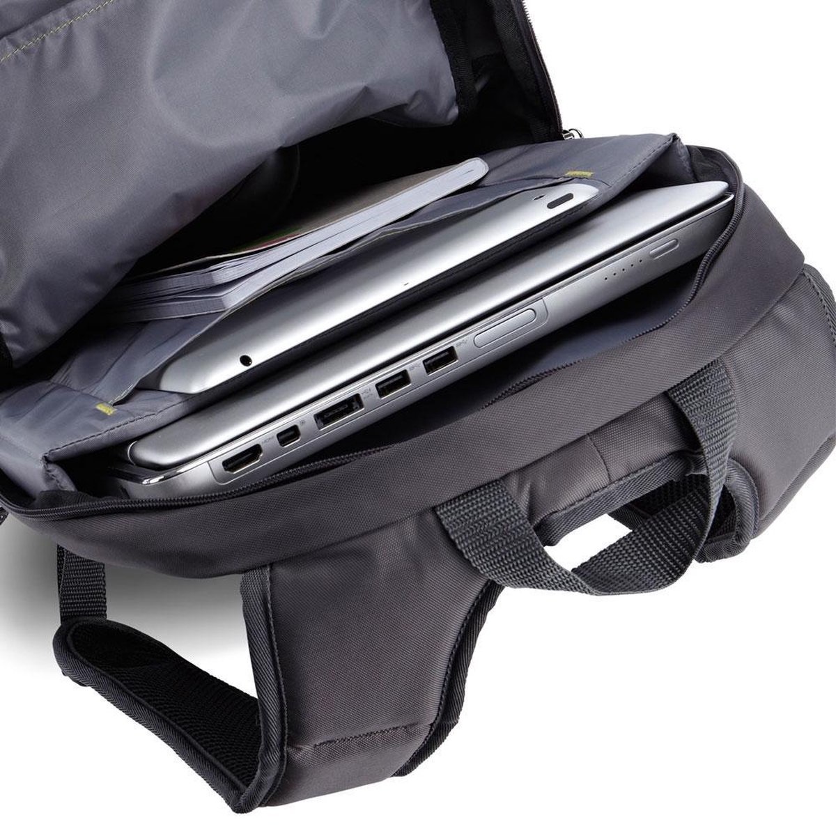 Case Logic Jaunt Rood - Laptoptas