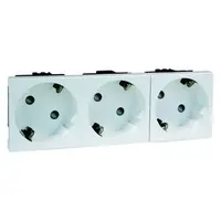 PEHA 3-voudige wandcontactdoos randaarde 33° schuin Concept45 levend wit (6213.02 EMS SI WI)