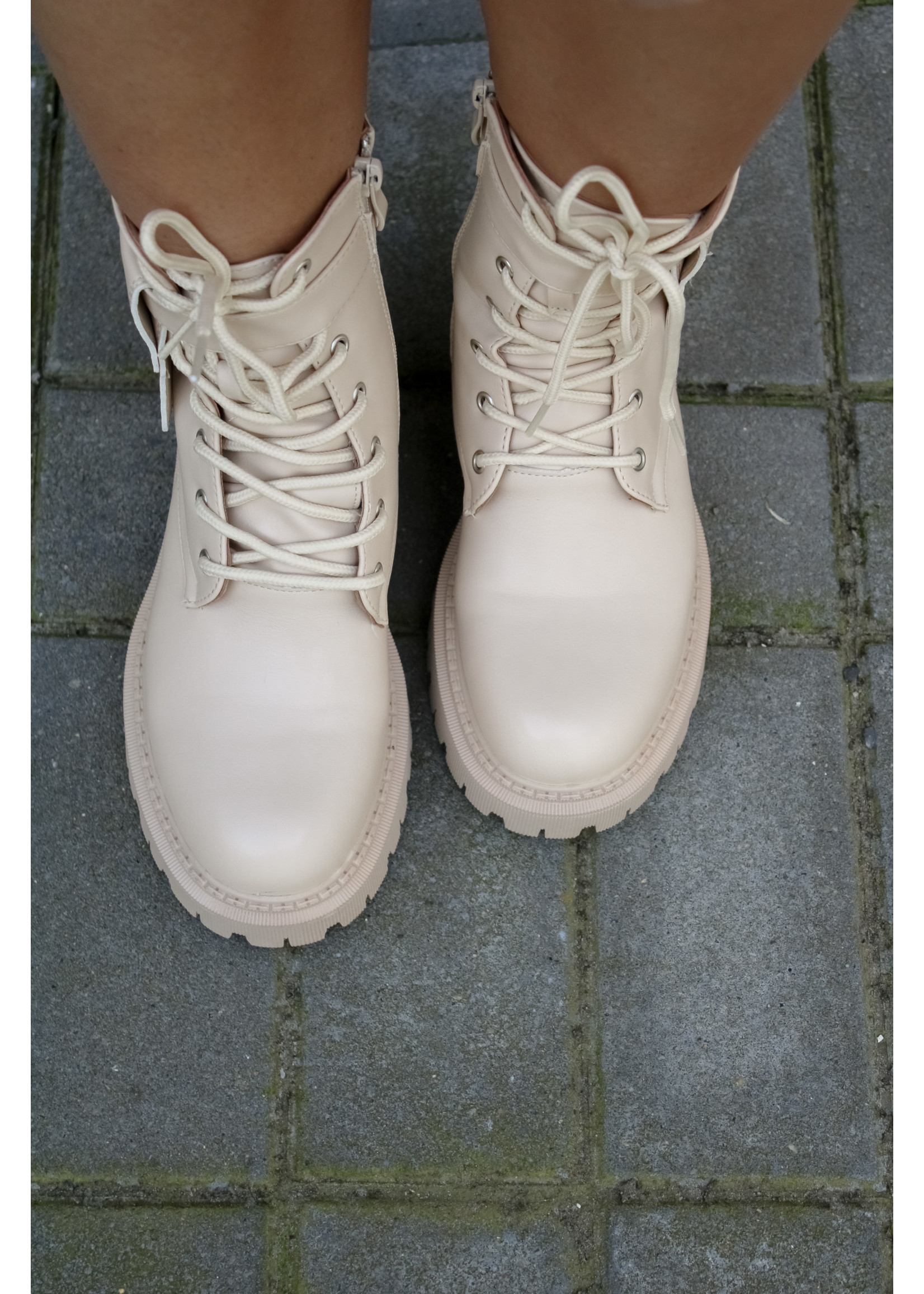 Sofia boots - beige