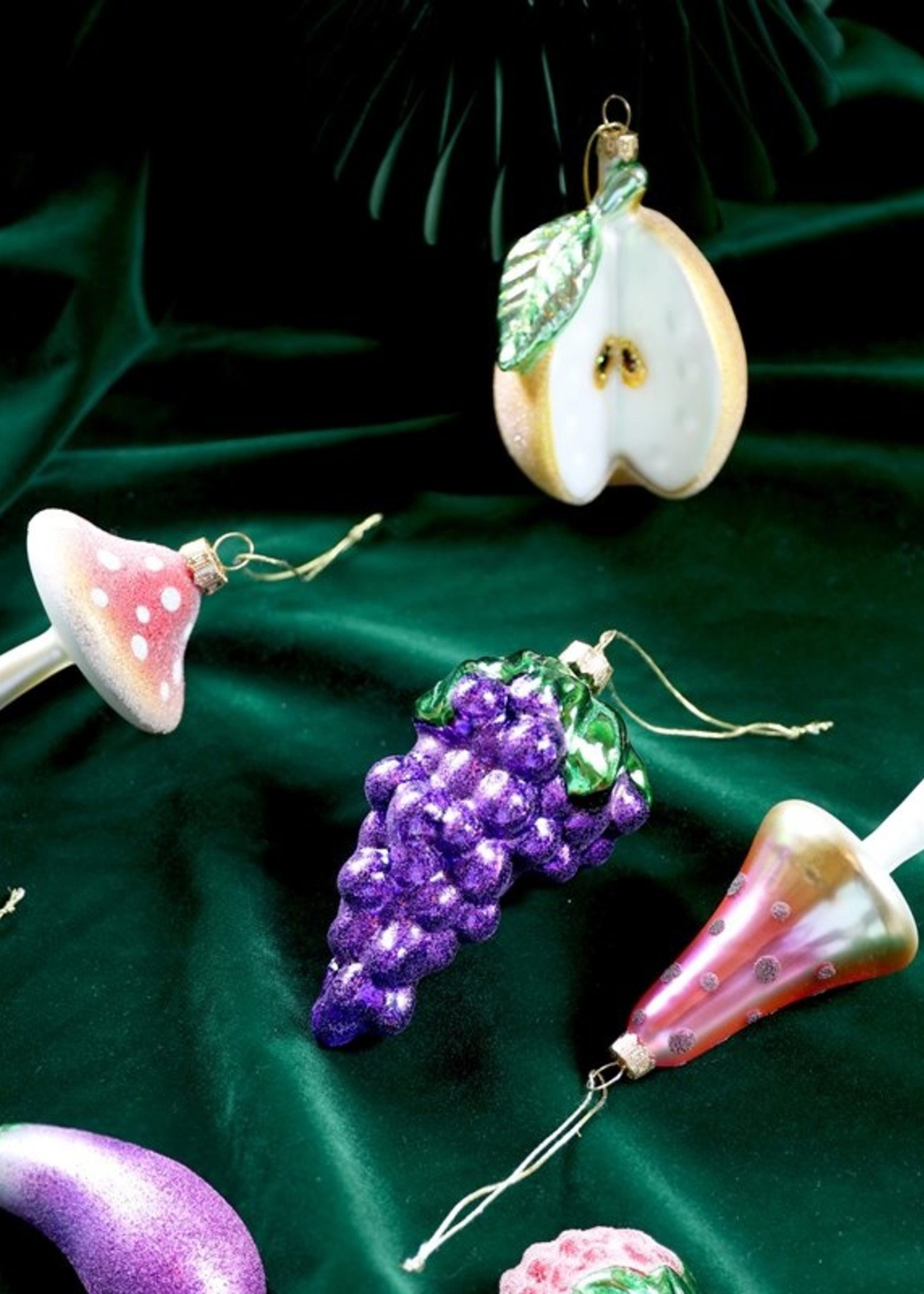 &Klevering Ornament Grape