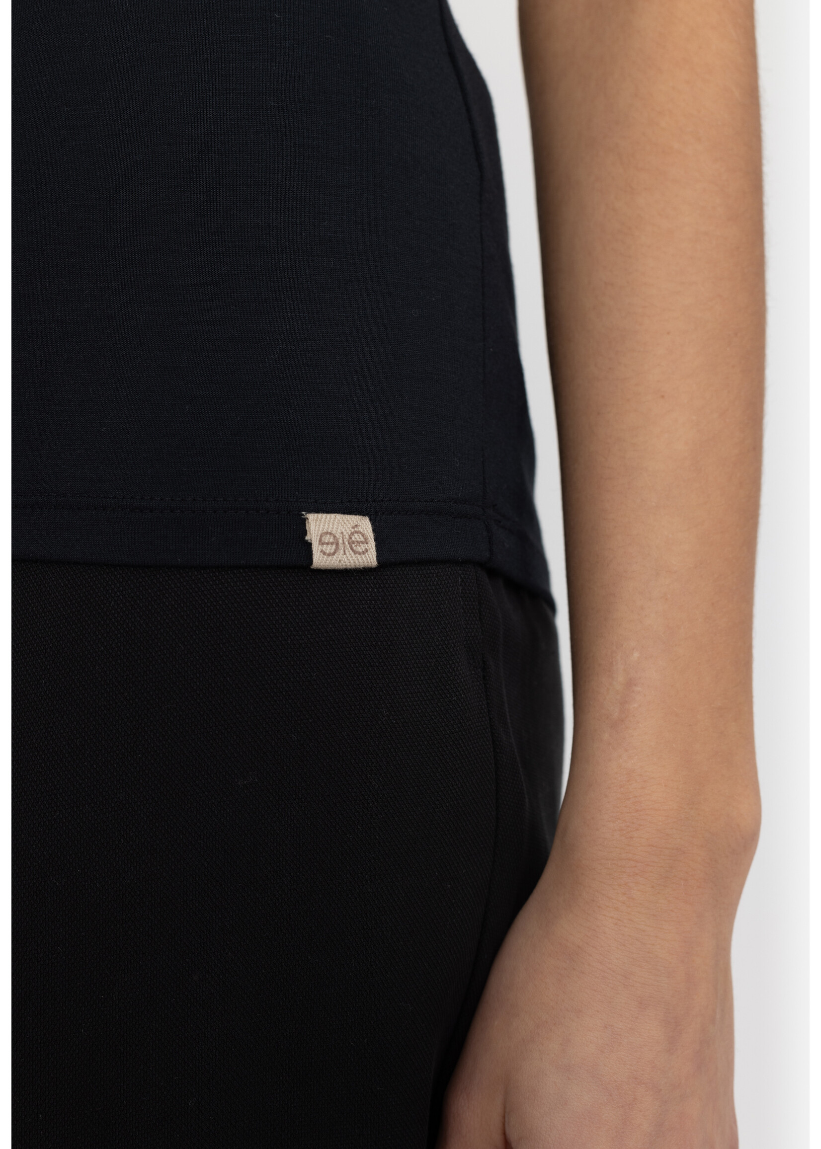 Esmé Studios ESPenelope Slim Fit T-Shirt