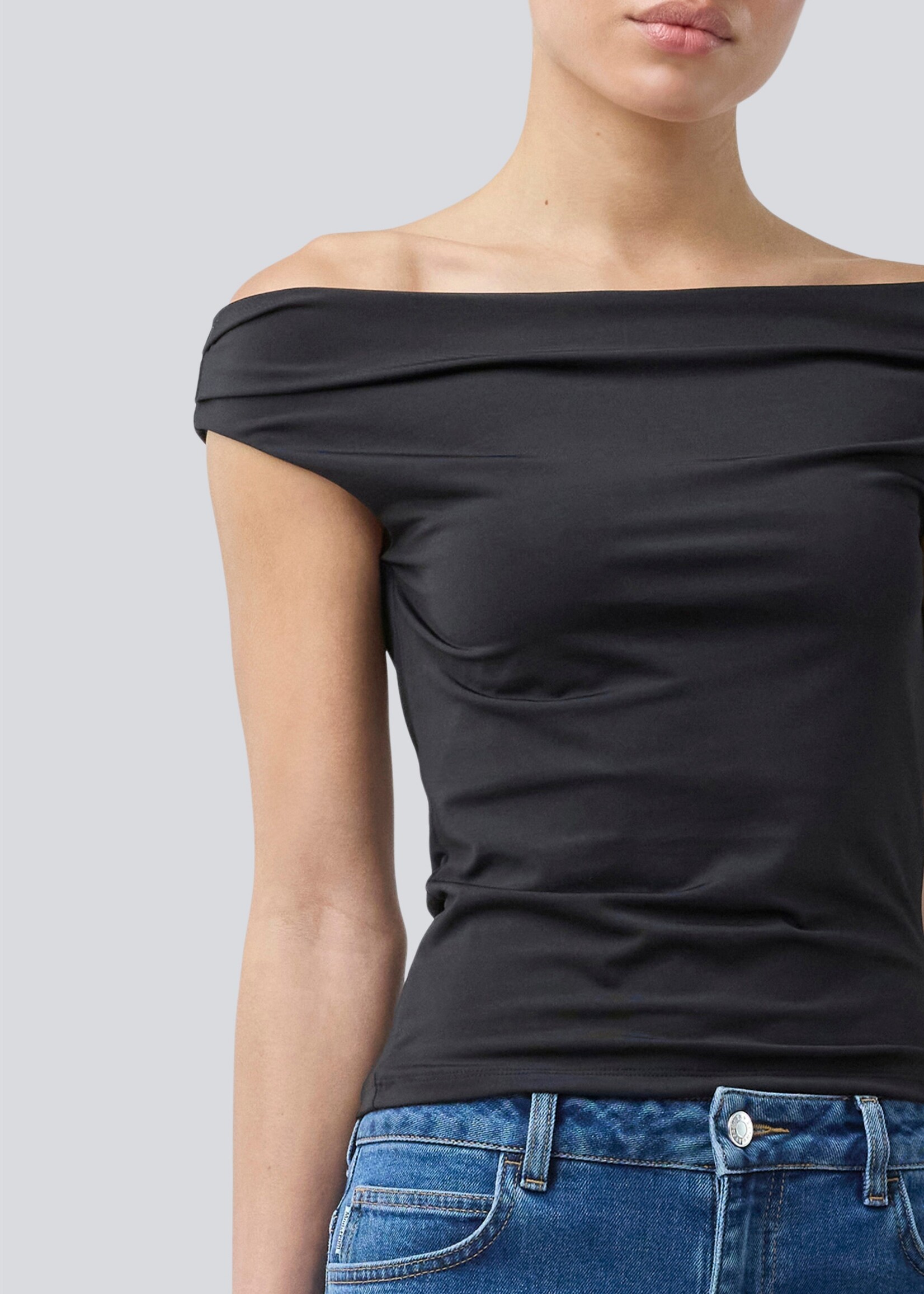 Modström HimaMD Off Shoulder Top