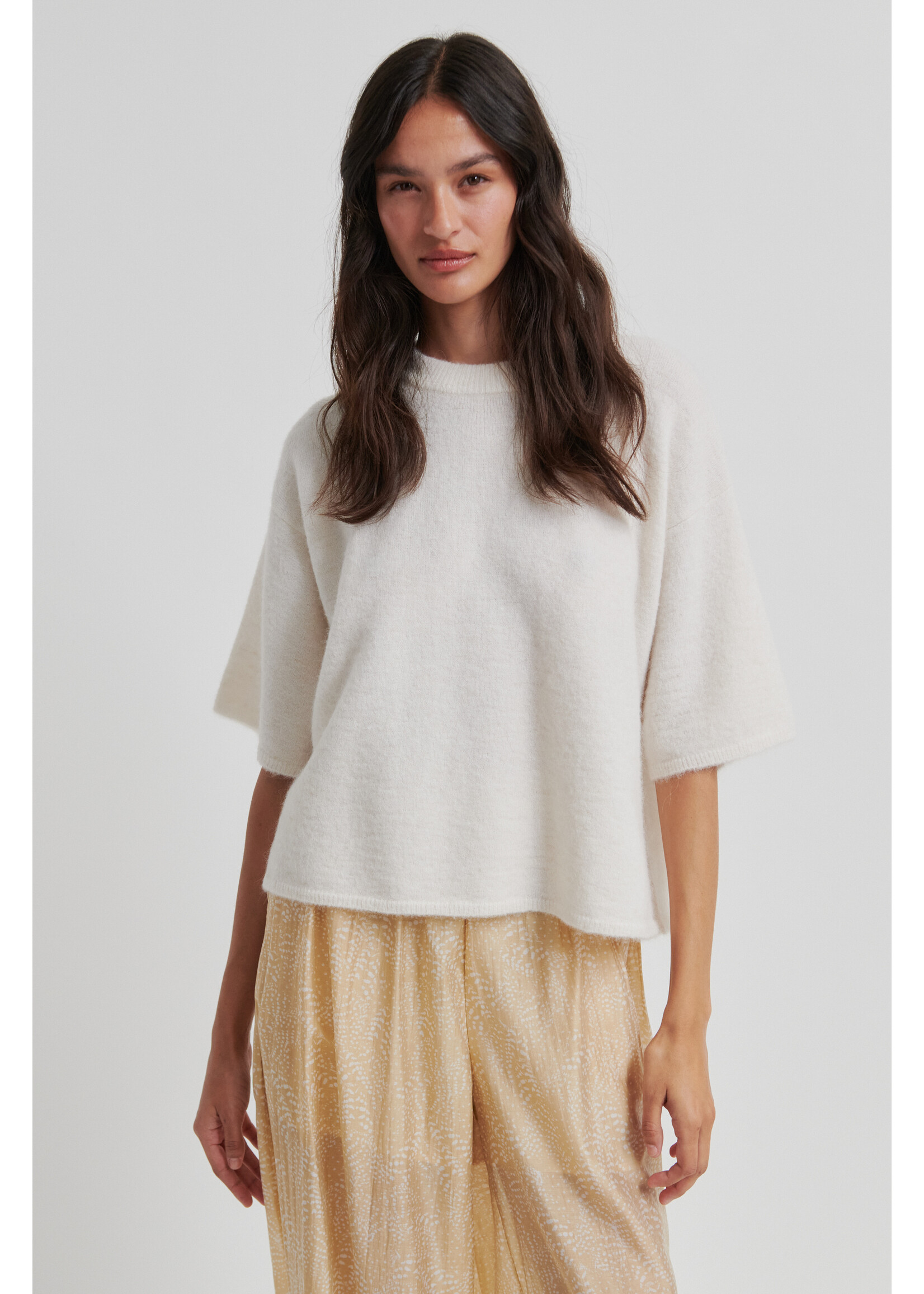 Second Female Gabby Knit O-Neck