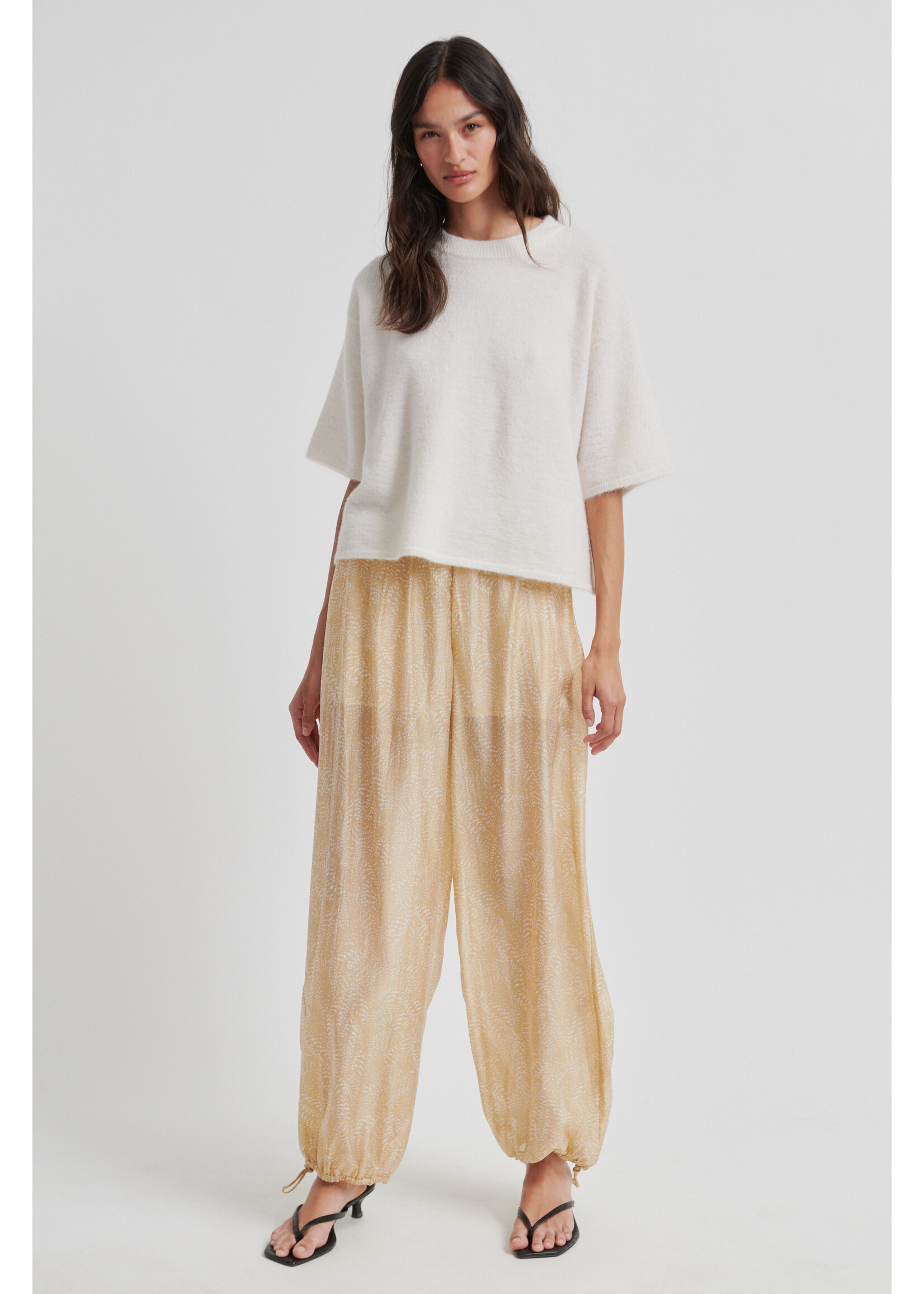 Second Female Gabby Knit O-Neck