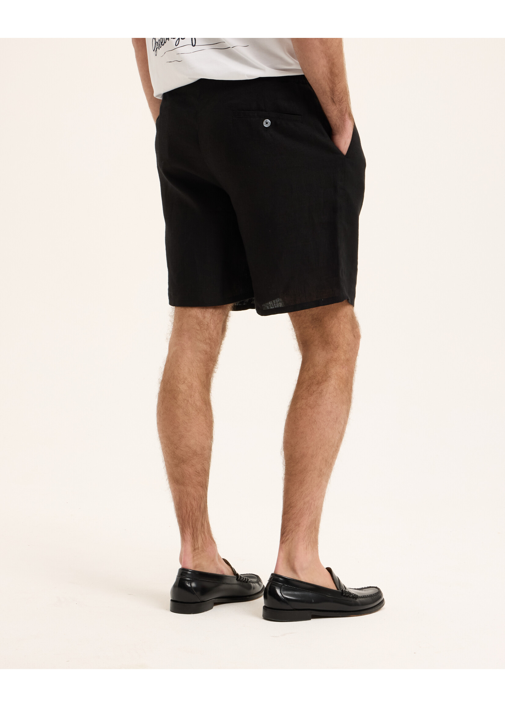 The GoodPeople Hlin Shorts