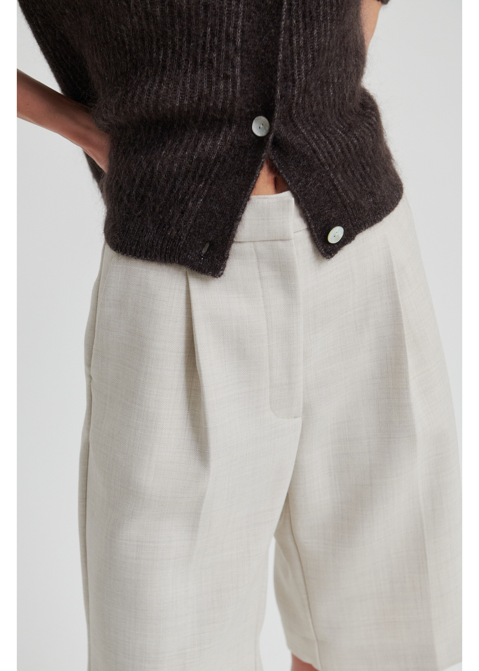 Second Female Maximus Classic Shorts