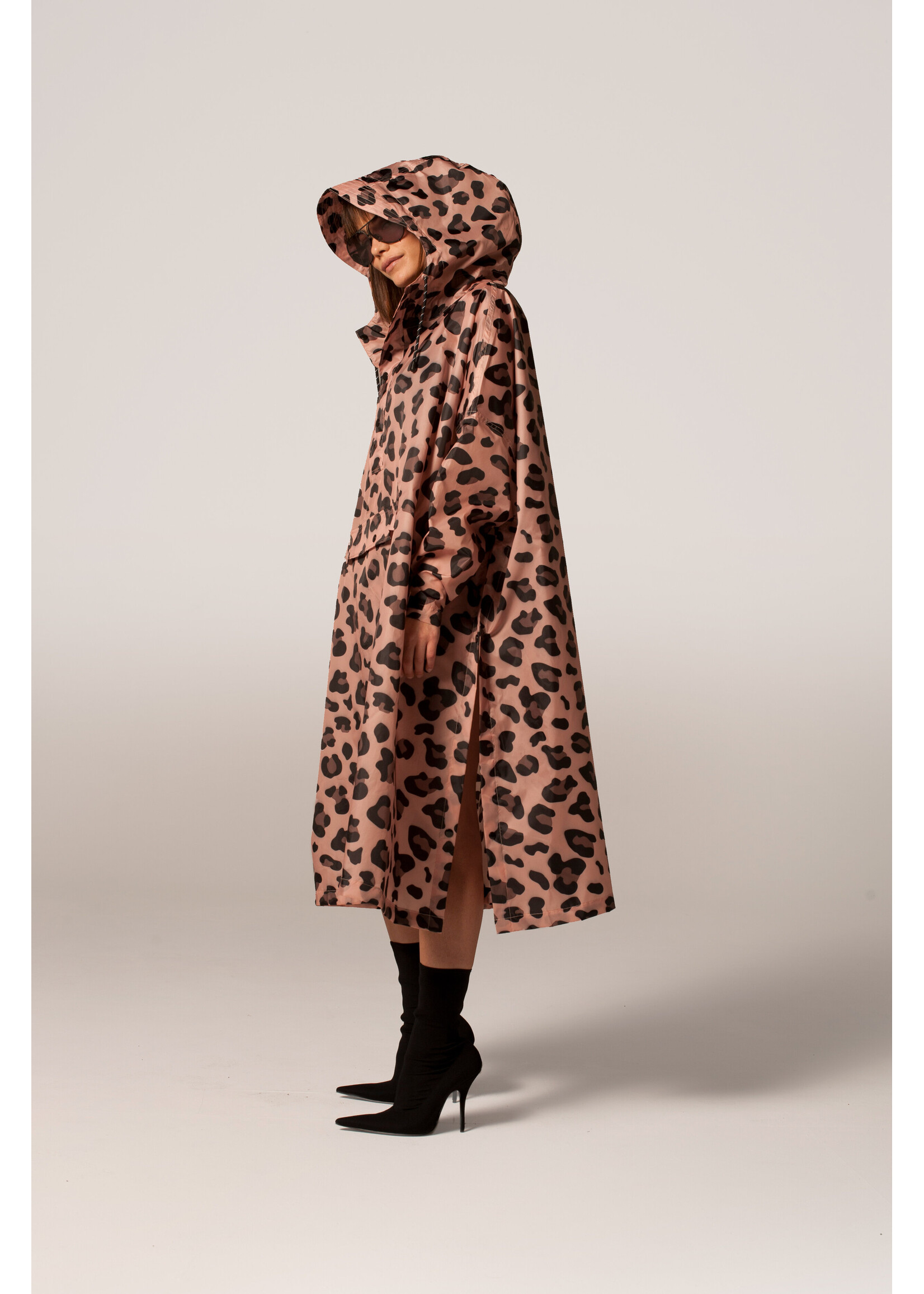 Rainkiss Pink Panther - Rain Poncho