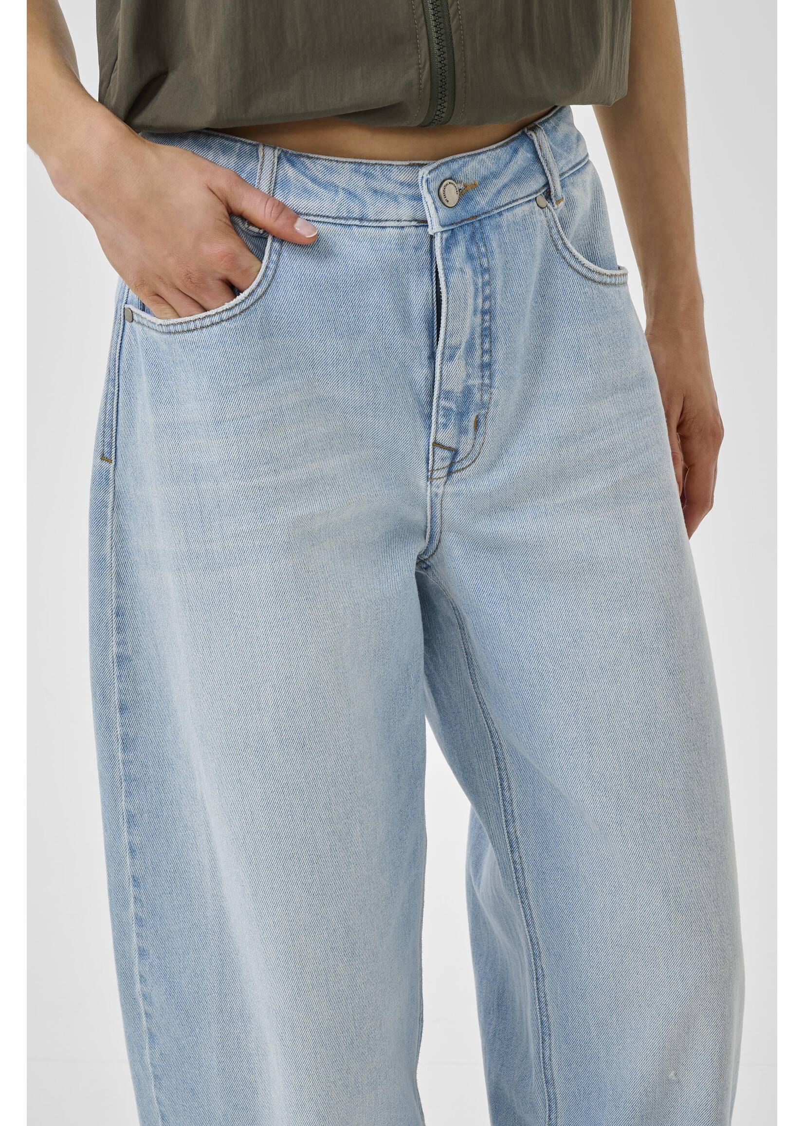 My Essential Wardrobe MWLucy 139 Loose Barrel Jeans