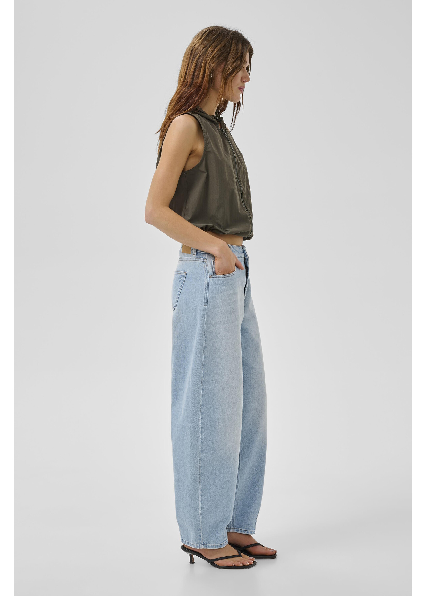 My Essential Wardrobe MWLucy 139 Loose Barrel Jeans