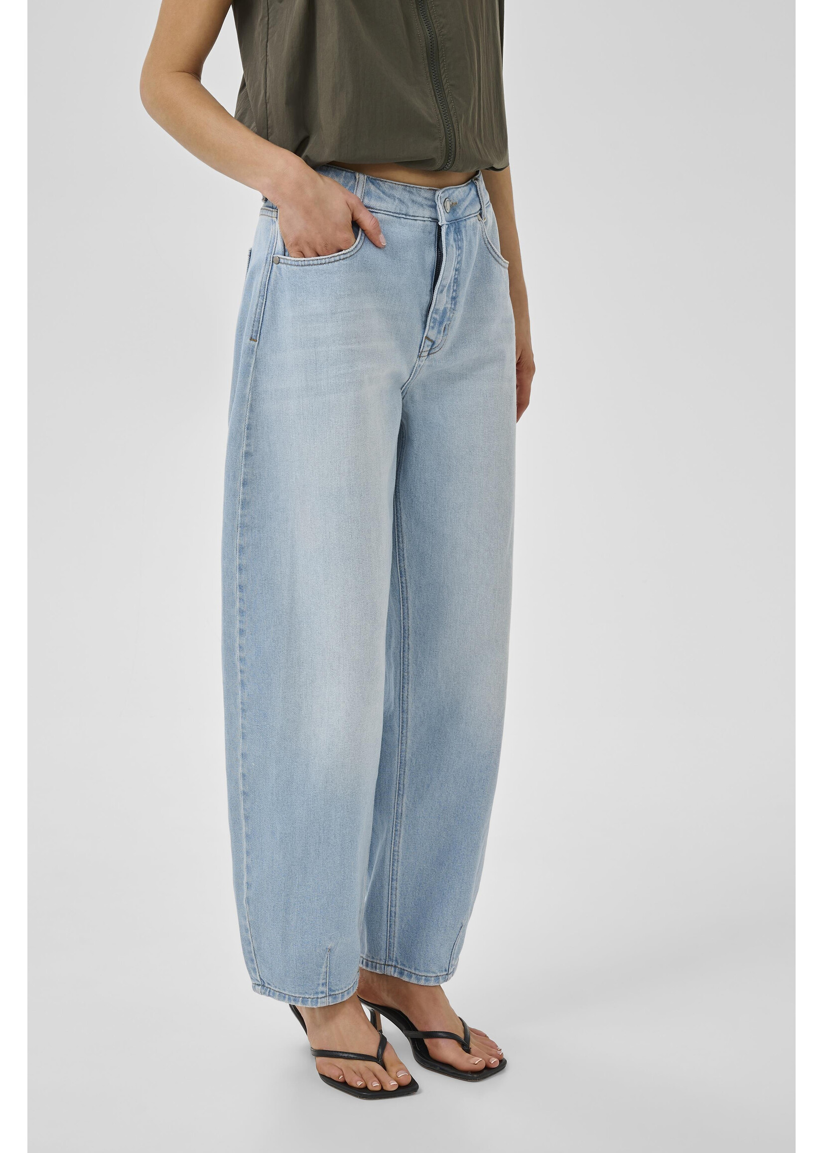 My Essential Wardrobe MWLucy 139 Loose Barrel Jeans