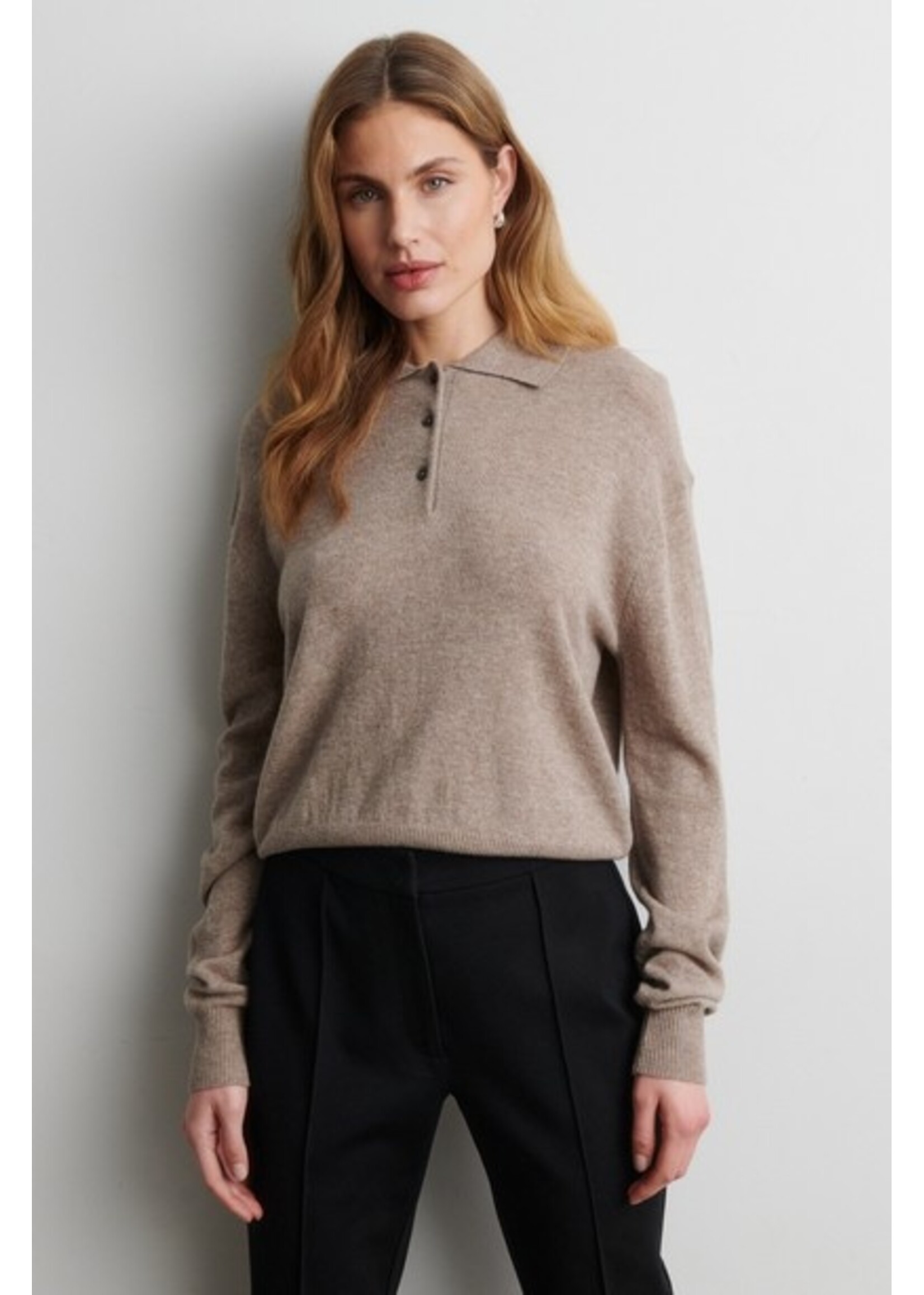Second Female Longo Knit LS Collar