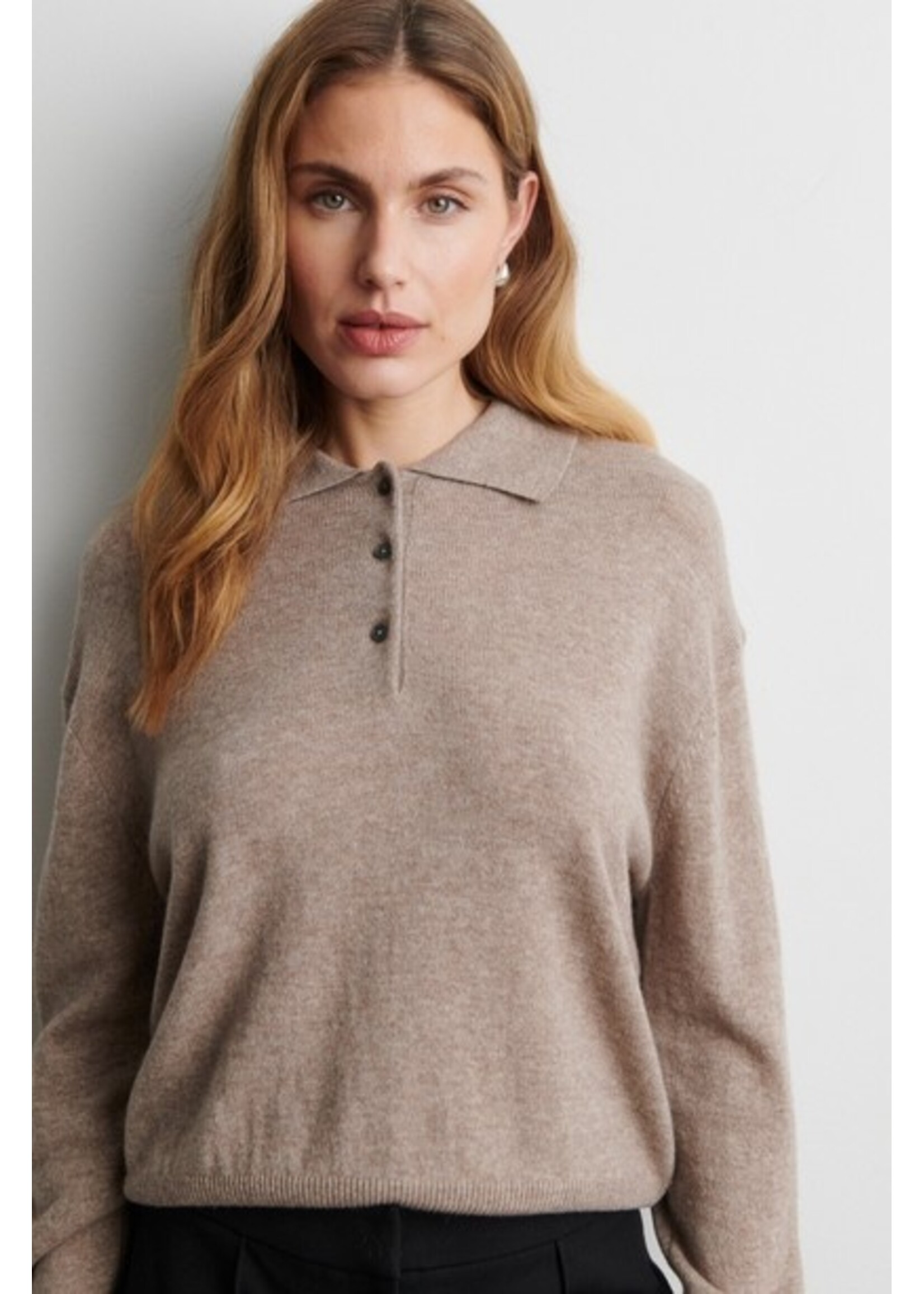 Second Female Longo Knit LS Collar