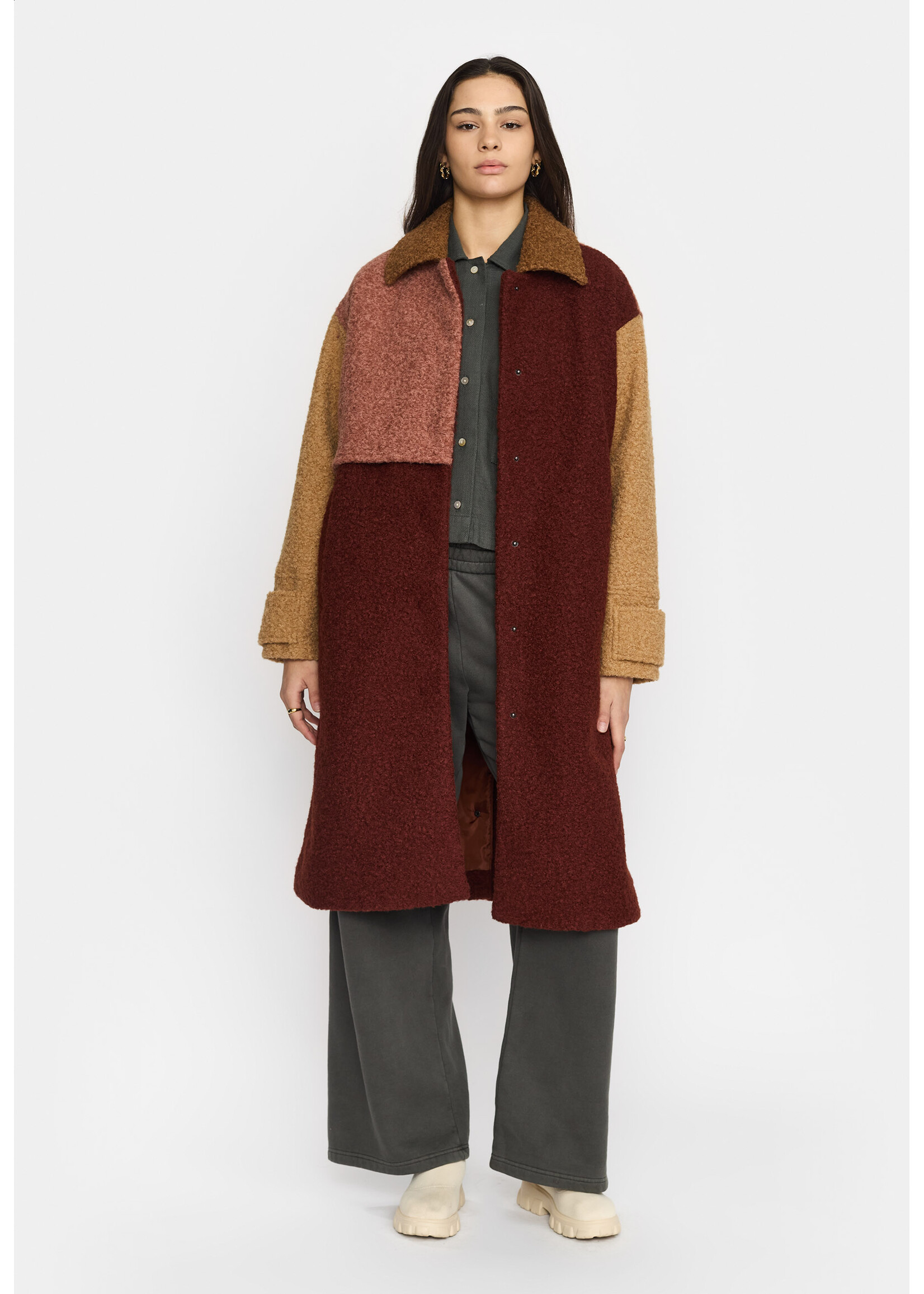 Selfhood 77372 Block Trenchcoat
