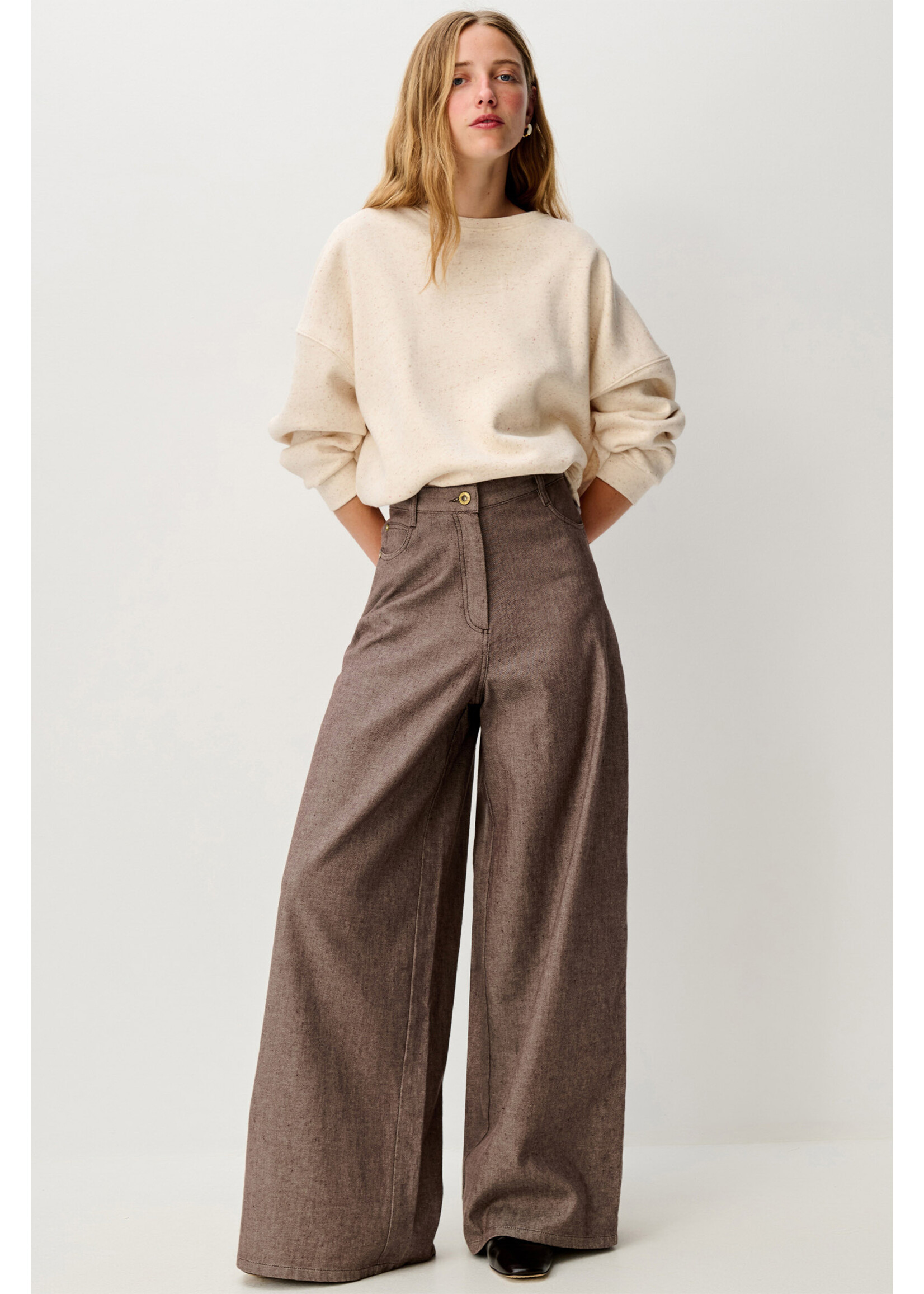 Sessun Chebbi Oversize Sweatshirt