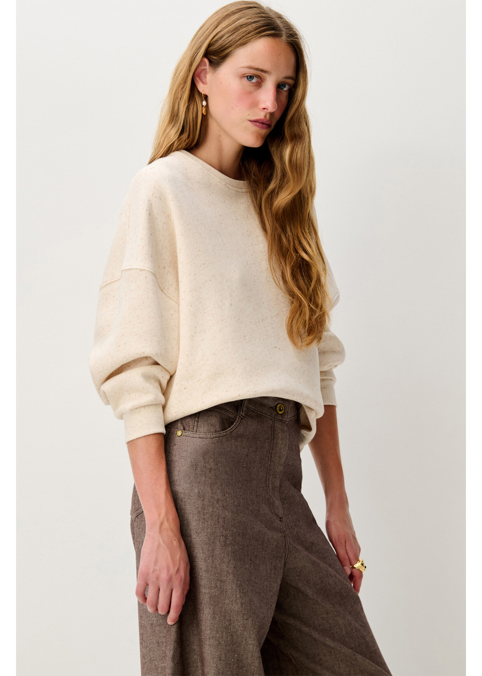 Sessun Chebbi Oversize Sweatshirt