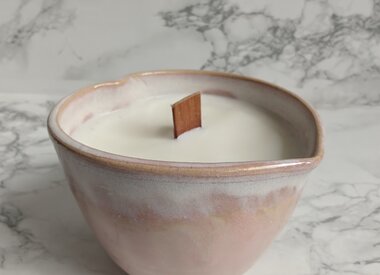 Troostkopje met kaars roze