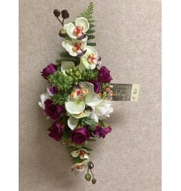 Zijden bloemstuk paars 30 euro