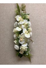 Zijden bloemstuk wit 50 euro