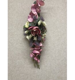 Zijden bloemstuk paars 50 euro