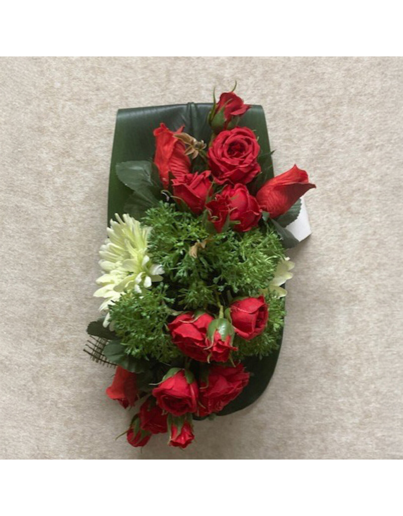 Zijden bloemstuk 30 euro