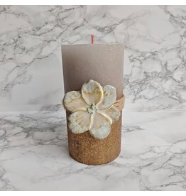 Bina Handmade Grote kaars met bloem in keramiek