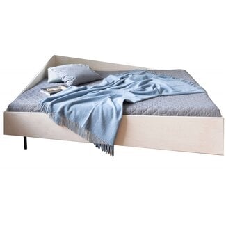 Radis Eckbett BEINO – platzsparendes Design-Bett für die Raumecke