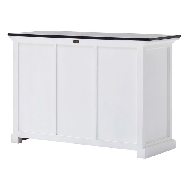 Sideboard Halifax Contrast – Struktur und Stil mit Rattan-Akzenten
