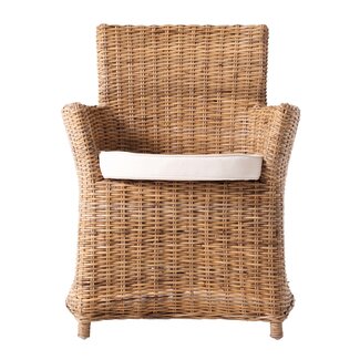 NovaSolo Bishop Chair – Skulpturales Design & Handgewebtes Rattan