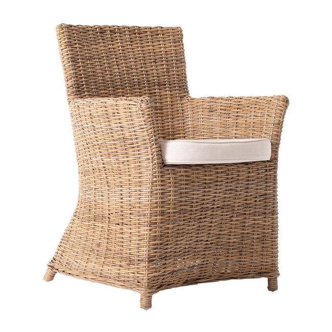 Bishop Chair – Skulpturales Design und Handgewebtes Rattan