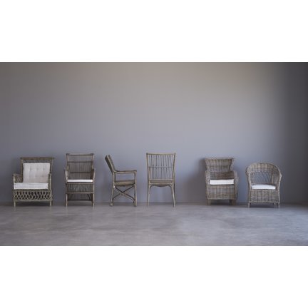 Rattan-Stühle