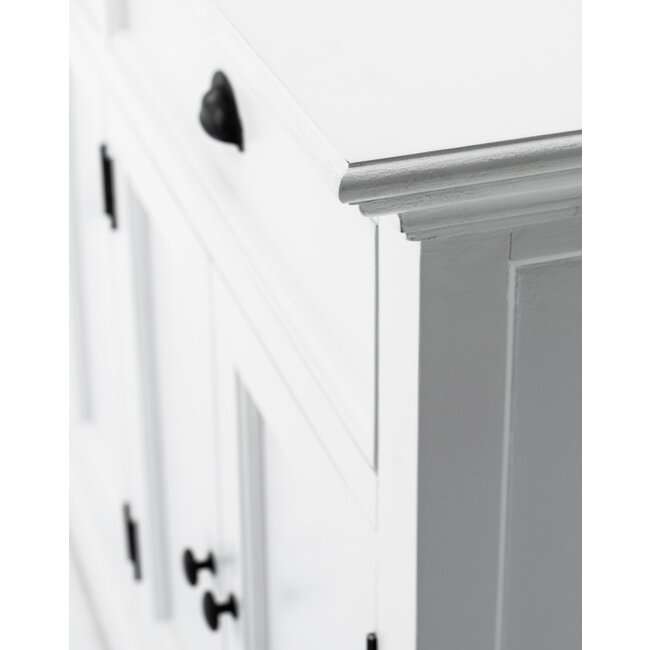 Halifax Geschirrschrank & Regal – Stilvolle Aufbewahrung im Landhaus-Look