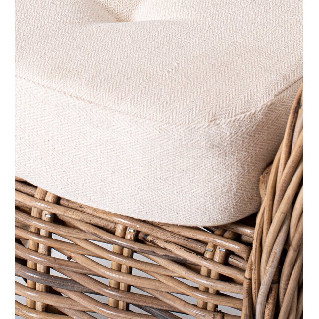 Monarch-Stuhl – Handgewebte Eleganz aus Natur-Rattan