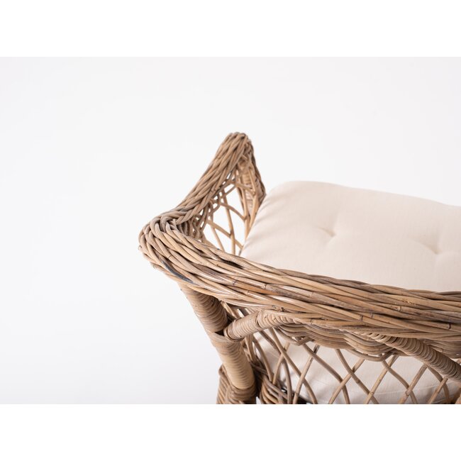 Monarch-Stuhl – Handgewebte Eleganz aus Natur-Rattan