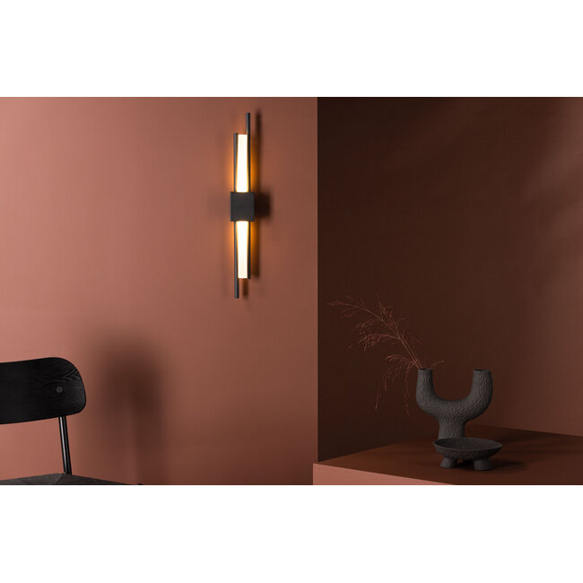 Wandleuchte Clermont – Schlankes LED-Design in Schwarz & Weiß