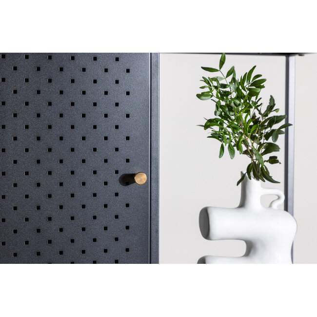 Standregal Porto Seguro – Skandinavisches Design in schwarzem Stahl