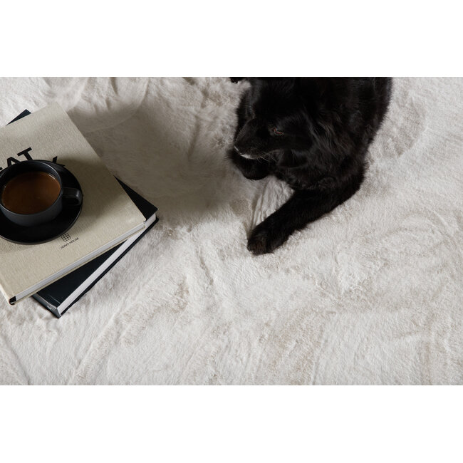 Runder Teppich Nina – Luxuriöser Glanz & Seidiger Griff