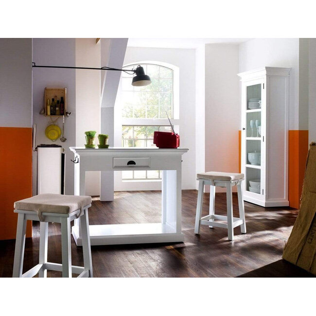 Hocker Halifax – Eleganter Sitzkomfort für Küche und Studio