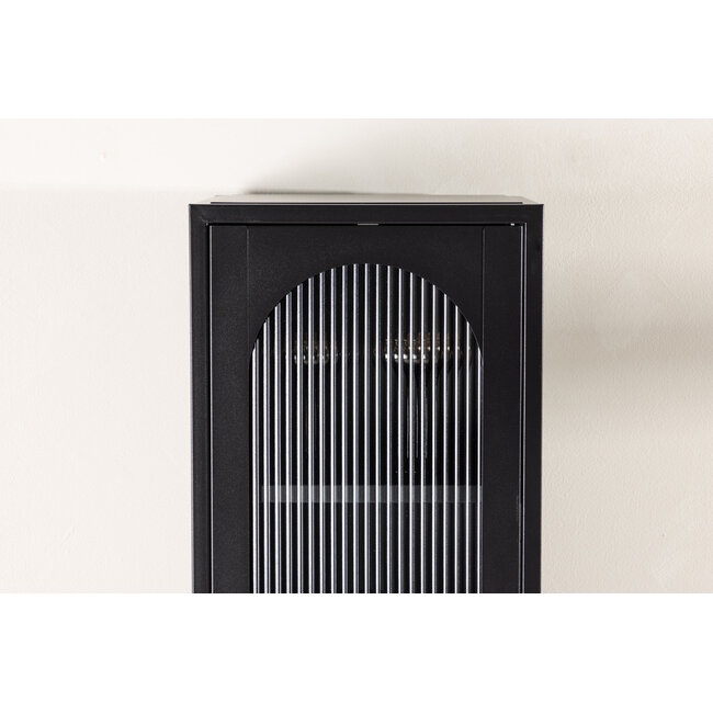 Glasschrank Cali Schwarz – Schlanke Eleganz im Industrial-Look