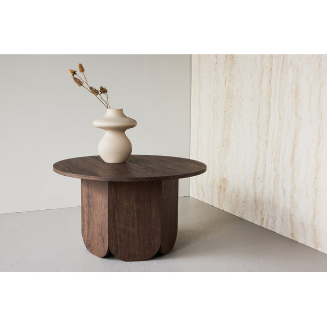 Couchtisch Tekla Mocca – Harmonische Rundungen & Tiefe Eleganz