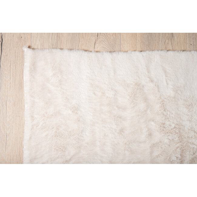 Webteppich Nina – Seidiger Glanz & luxuriöse Weichheit in Weiß