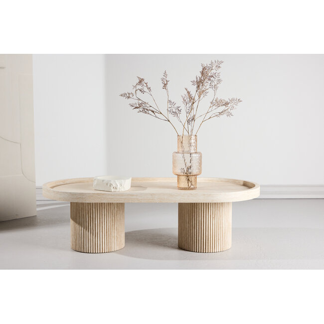 Couchtisch Krille – Skulpturales Design in edler Travertin-Optik