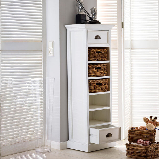 Turm-Kommode Halifax 120 cm – Stilvolles Ordnungswunder mit Rattan-Akzenten