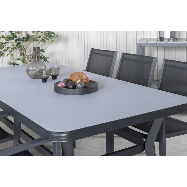 Gartenmöbel-Set Virya Albany – Outdoor-Essgruppe mit Virya Glastisch und Albany Aluminium-Stapelstühlen