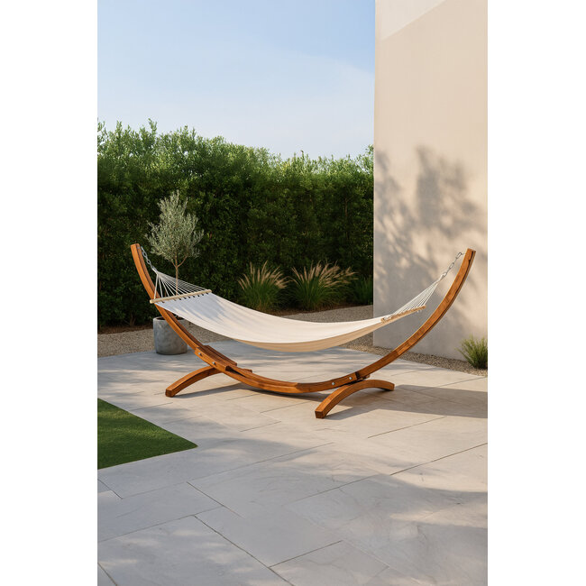 Hedvig Hängematte – Pompöser Luxus für Ihre persönliche Sommeroase