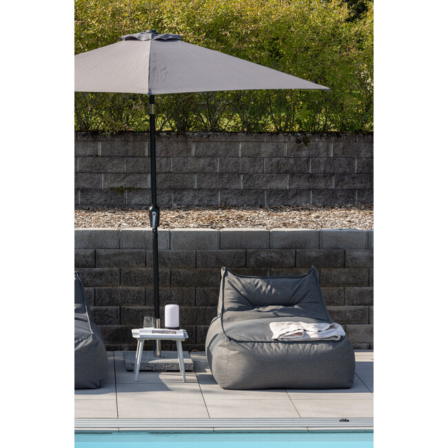 Sonnenschirm Leeds Grau – Runder Marktschirm aus Polyester, Ø 300 cm, Höhe 243 cm, wetterfest und UV-beständig